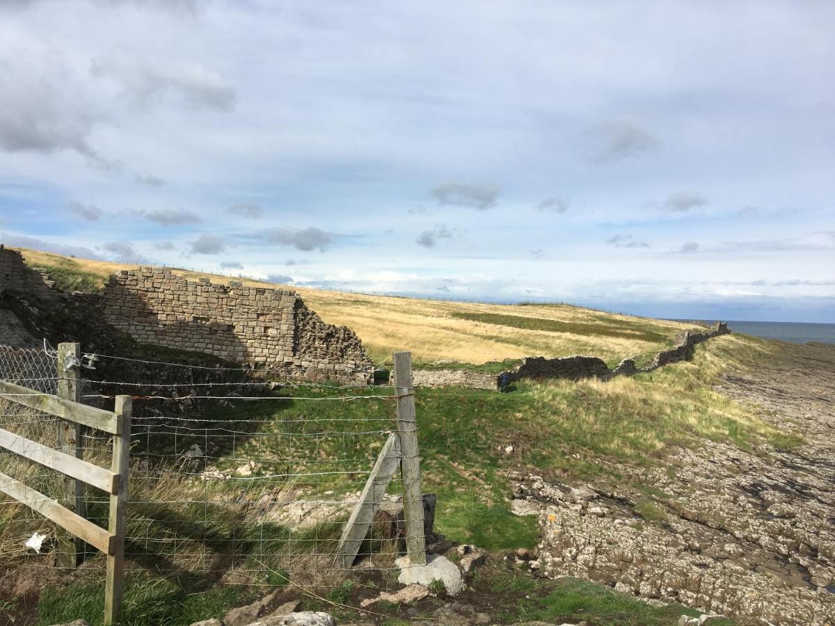 Craster Crew Quarters Villa Exterior photo